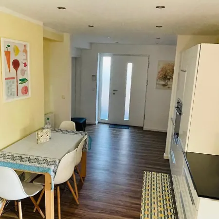 Eine Charmante Wartet Auf Sie Appartement *